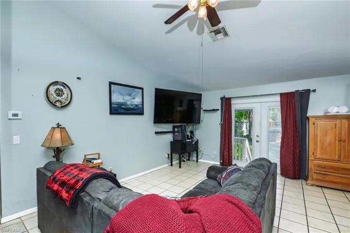 3330 4th Ave Se, Naples, Florida 34117