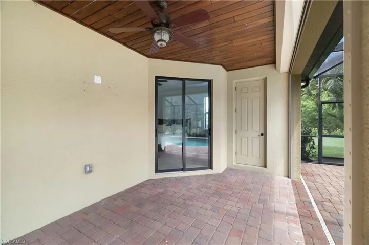 28591 Westmeath Ct, Bonita Springs, Florida 34135