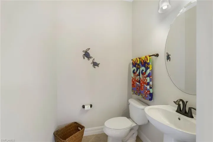 28591 Westmeath Ct, Bonita Springs, Florida 34135