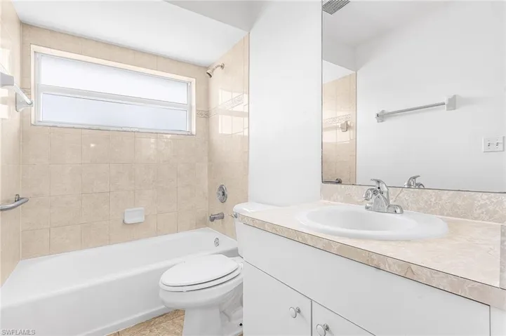 116 Sw 28th Ter, Cape Coral, Florida 33914
