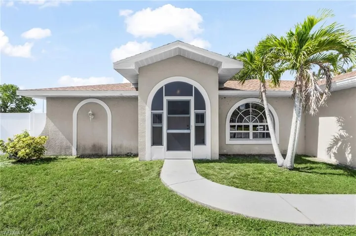 116 Sw 28th Ter, Cape Coral, Florida 33914