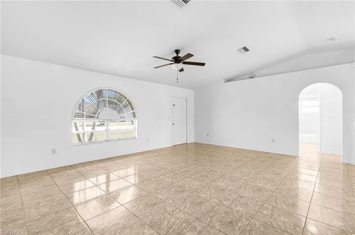 116 Sw 28th Ter, Cape Coral, Florida 33914