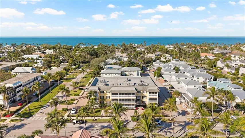 666 3rd St S # 104, Naples Fl 34102