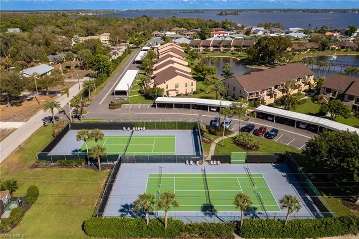 15484 Admiralty Cir 2, North Fort Myers, Florida 33917