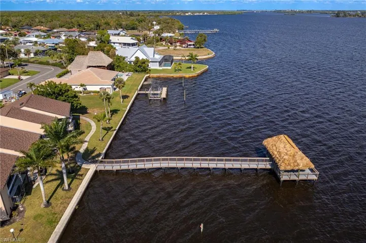 15484 Admiralty Cir 2, North Fort Myers, Florida 33917