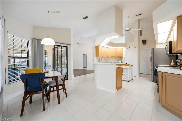 15484 Admiralty Cir 2, North Fort Myers, Florida 33917