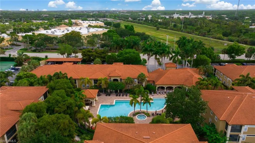 8940 Colonnades Ct E 731, Bonita Springs, Florida 34135