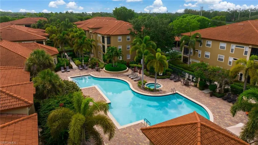 8940 Colonnades Ct E 731, Bonita Springs, Florida 34135