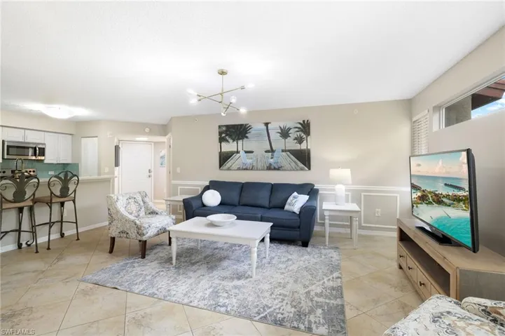 8940 Colonnades Ct E 731, Bonita Springs, Florida 34135