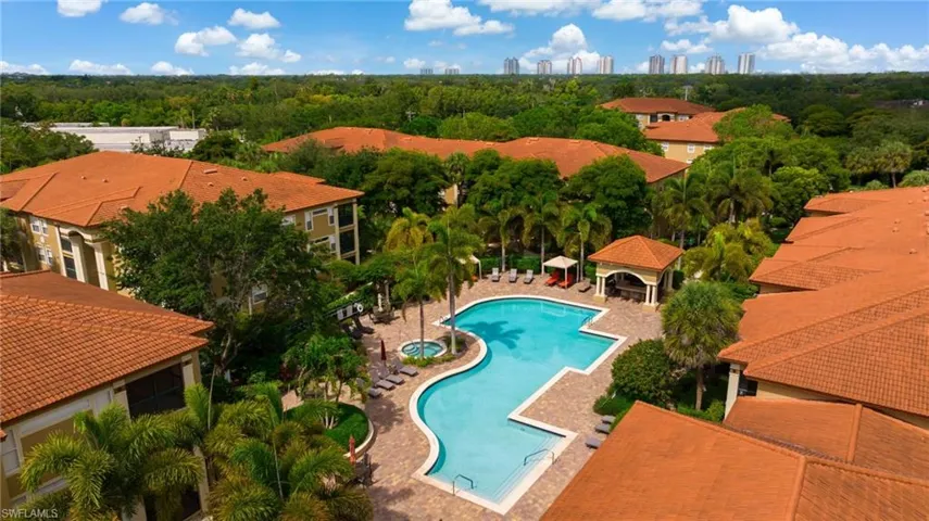 8940 Colonnades Ct E 731, Bonita Springs, Florida 34135