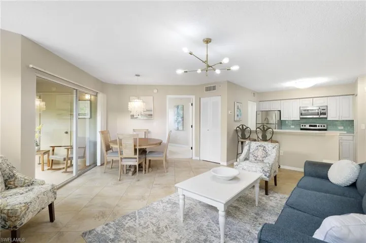 8940 Colonnades Ct E 731, Bonita Springs, Florida 34135