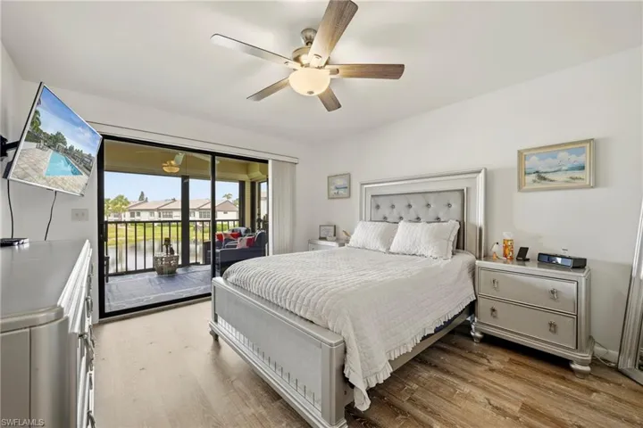 5830 Trailwinds Dr 824, Fort Myers, Florida 33907