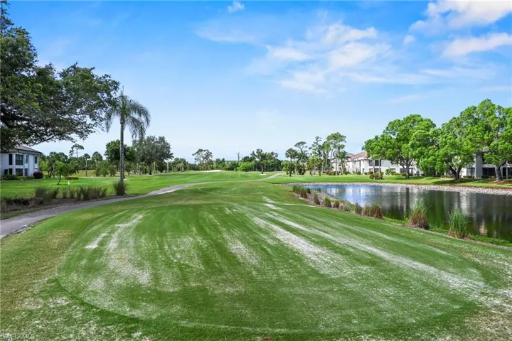 5830 Trailwinds Dr 824, Fort Myers, Florida 33907