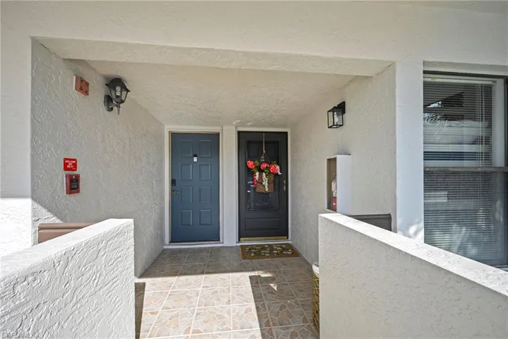 5830 Trailwinds Dr 824, Fort Myers, Florida 33907