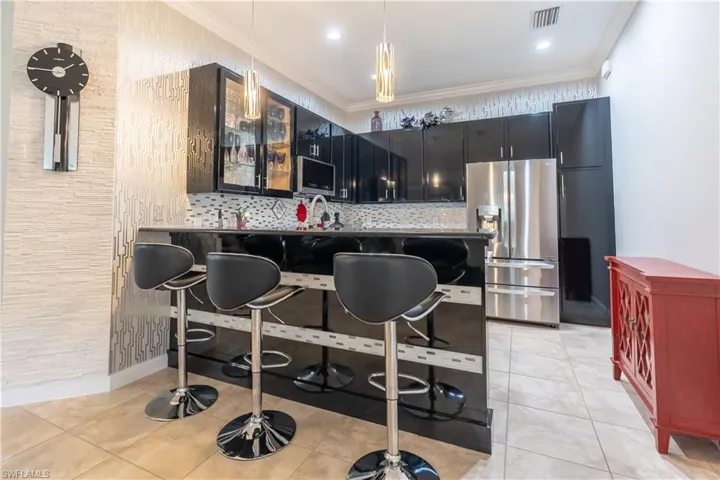 8687 Genova Ct, Naples, Florida 34114