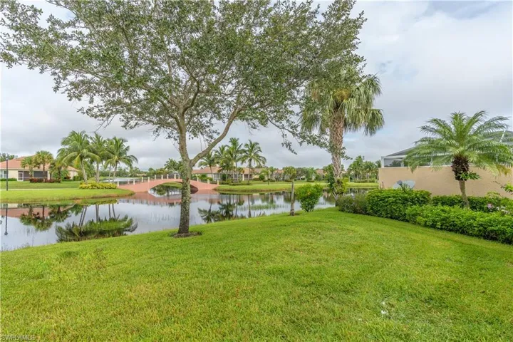 8687 Genova Ct, Naples, Florida 34114