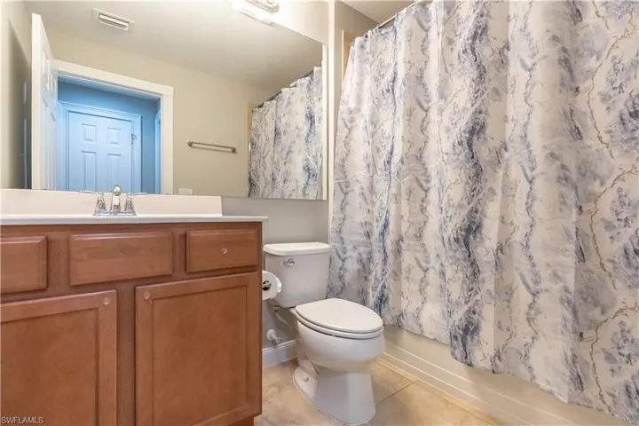 8687 Genova Ct, Naples, Florida 34114