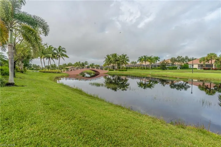 8687 Genova Ct, Naples, Florida 34114
