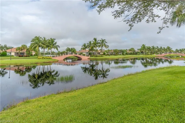 8687 Genova Ct, Naples, Florida 34114