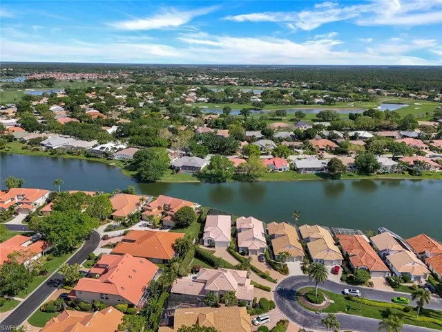 199  Vista  LN, Naples, FL 34119