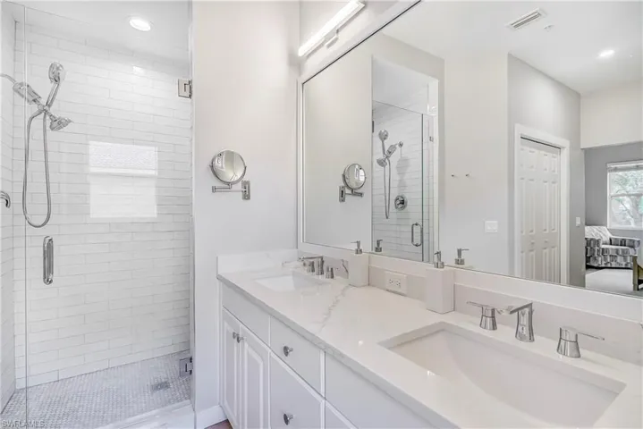 11091 Corsia Trieste Way 201, Bonita Springs, Florida 34135