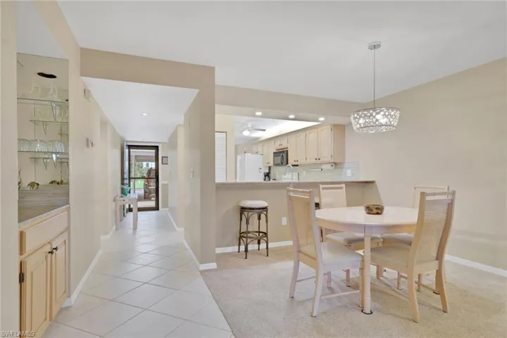 Dining Area and Bar