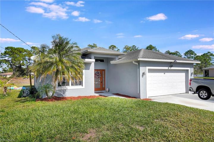 1565 Meadow RD, LEHIGH ACRES FL 33976