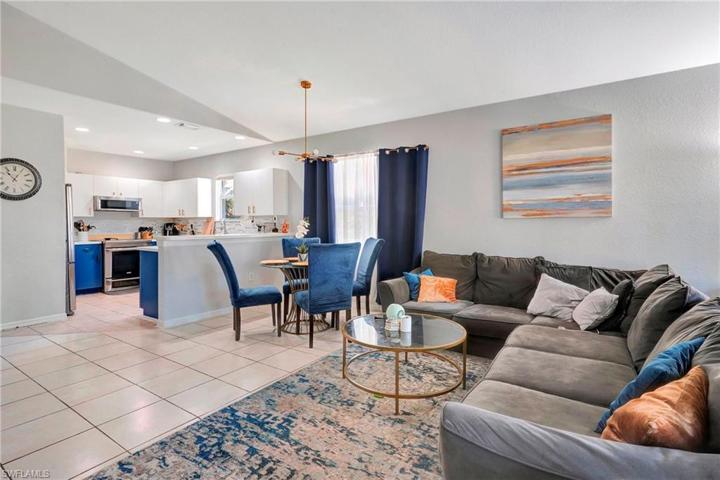 1565 Meadow RD, LEHIGH ACRES FL 33976