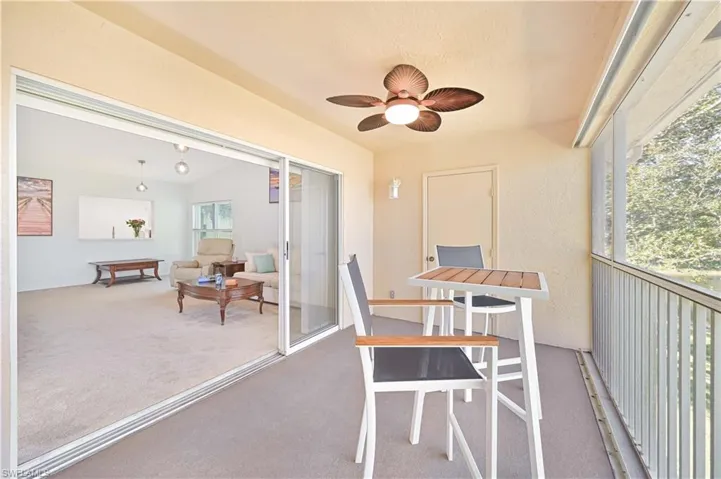 Balcony with ceiling fan