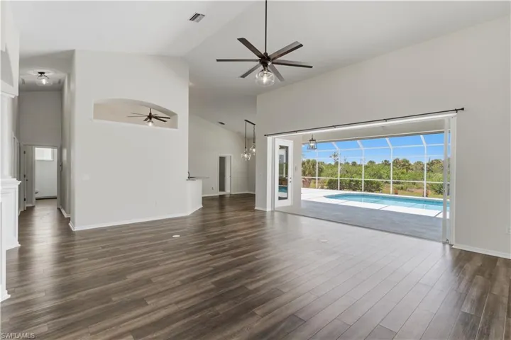 1165 Boundary Blvd, Rotonda West, Florida 33947
