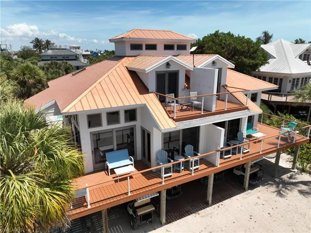 541  Gulf  LN, Upper Captiva, FL 33924