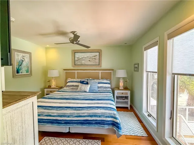 541  Gulf  LN, Upper Captiva, FL 33924