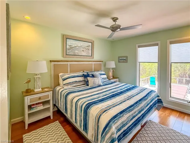 541  Gulf  LN, Upper Captiva, FL 33924