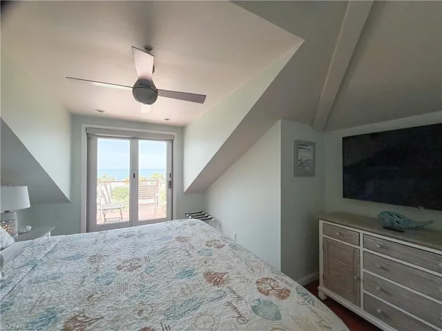 541  Gulf  LN, Upper Captiva, FL 33924