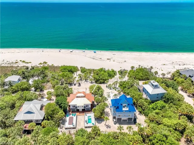 541  Gulf  LN, Upper Captiva, FL 33924