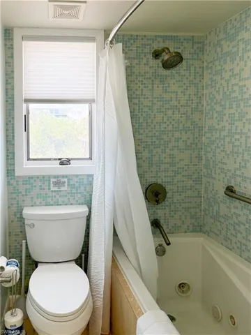 541  Gulf  LN, Upper Captiva, FL 33924