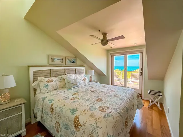 541  Gulf  LN, Upper Captiva, FL 33924