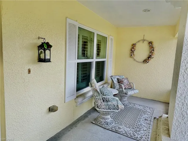 View of Front Entry screened in lanai