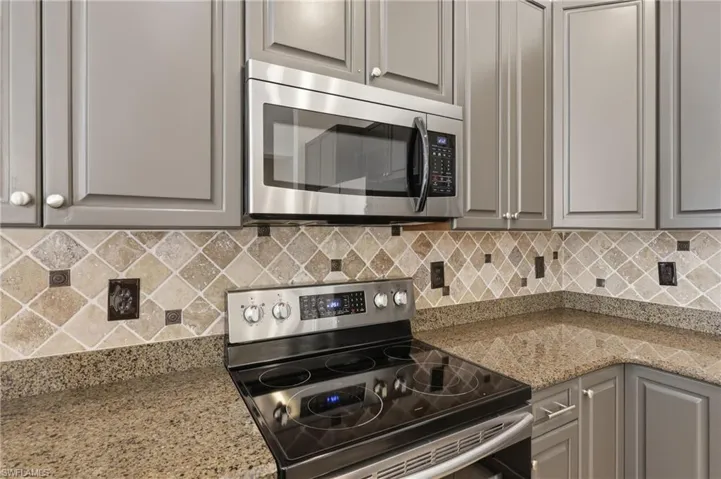 2009 Isla De Palma Cir, Naples, Florida 34119