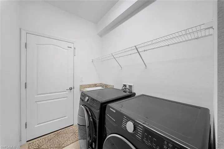 3406 Murcia Ct, Fort Myers, Florida 33905