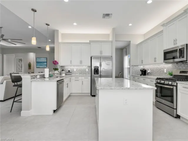 28510  Wharton  DR, Bonita Springs, FL 34135