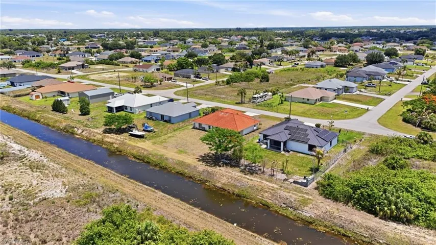 1011  Chadbourne  AVE, Lehigh Acres, FL 33971