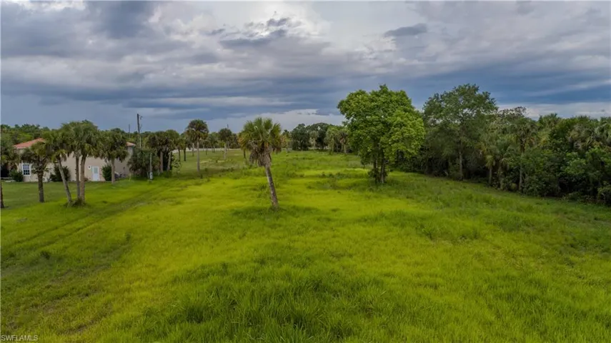 5220 Fort Denaud Road, Labelle, Florida 33935