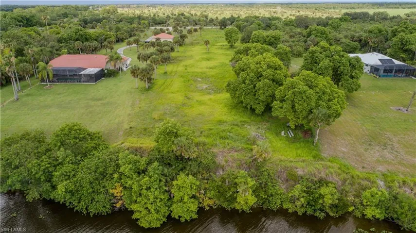 5220 Fort Denaud Road, Labelle, Florida 33935