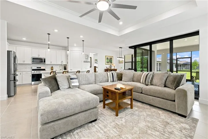 19095 Hanley Blvd, Estero, Florida 33928