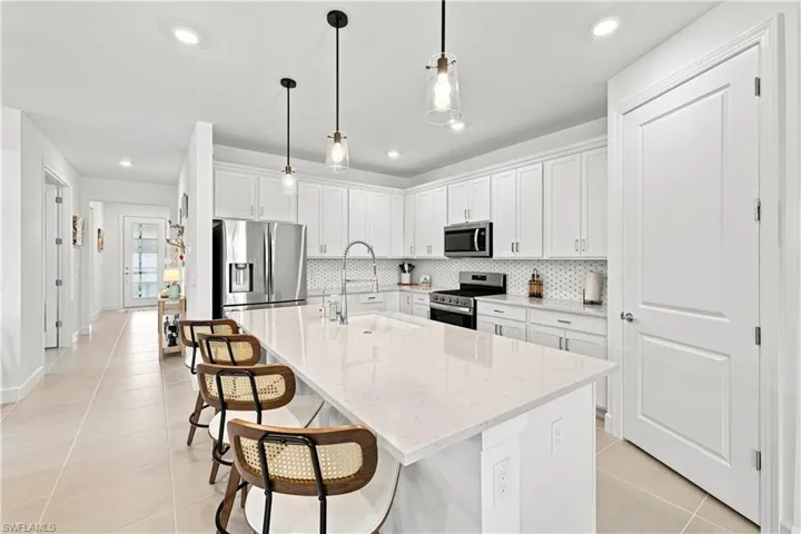 19095 Hanley Blvd, Estero, Florida 33928