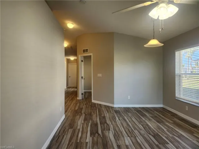 527 Hancock Bridge Pkwy, Cape Coral, Florida 33990