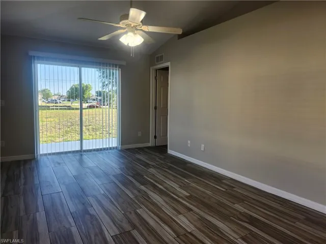 527 Hancock Bridge Pkwy, Cape Coral, Florida 33990