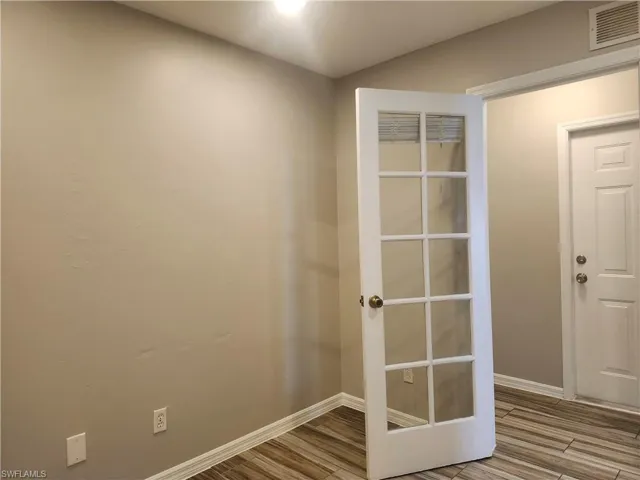 527 Hancock Bridge Pkwy, Cape Coral, Florida 33990