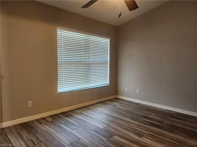 527 Hancock Bridge Pkwy, Cape Coral, Florida 33990